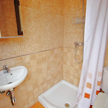 Вилла Maite - Spacious With Views And Private Pool In