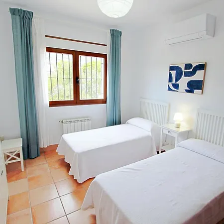 Maite - Spacious With Views And Private Pool In *
