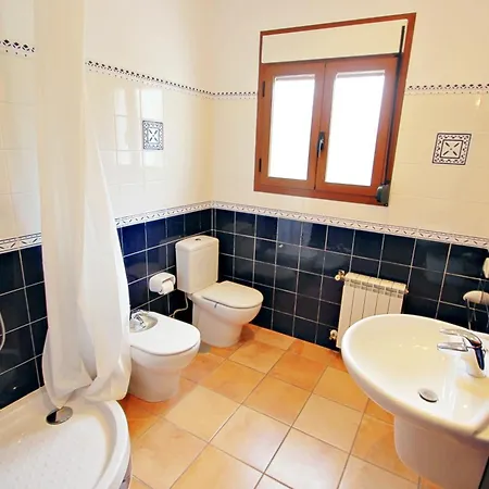 Maite - Spacious With Views And Private Pool In קלפה